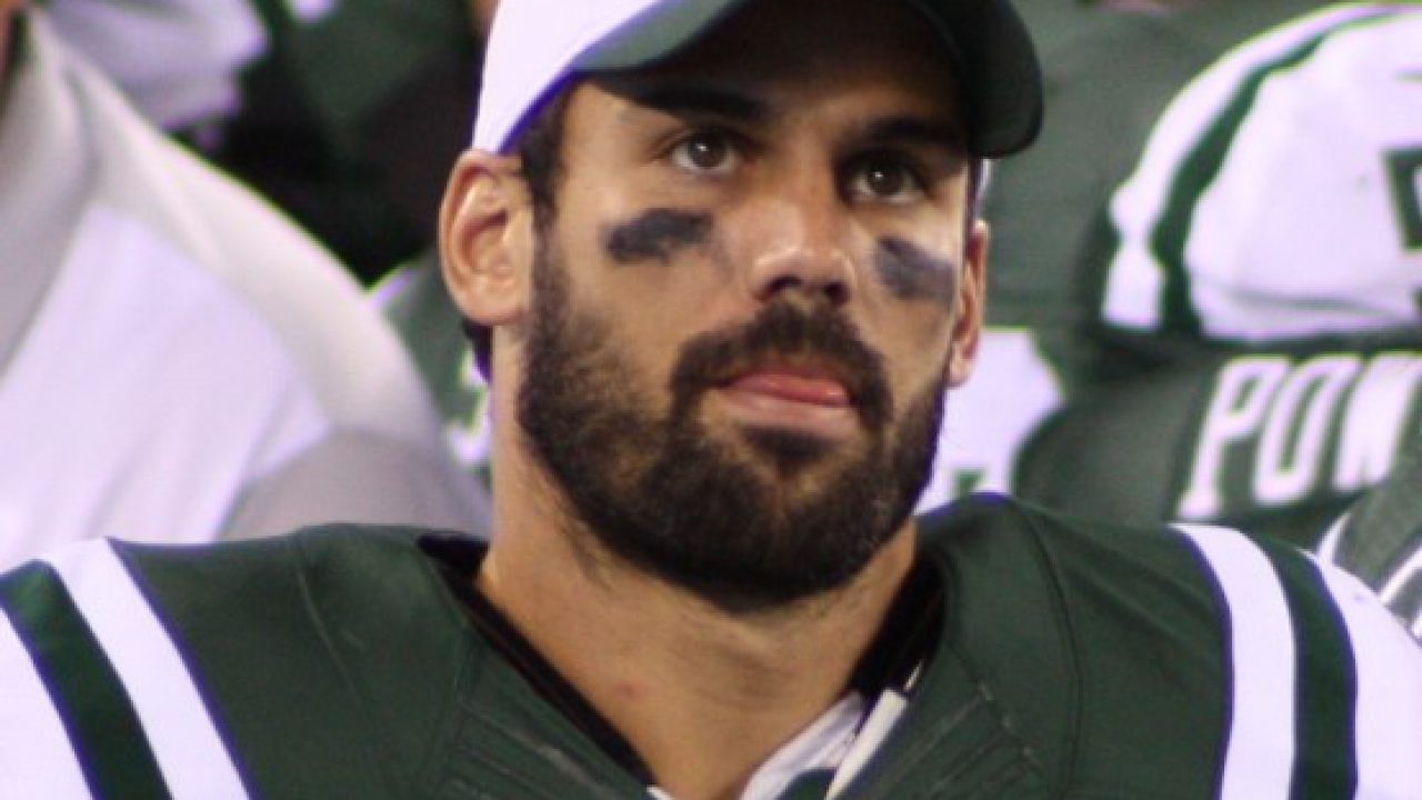 New York Jets - Help us wish Eric Decker a happy birthday! #JetUp