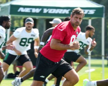 Waszak: Encouraging News From Aaron Rodgers out of Jets Camp