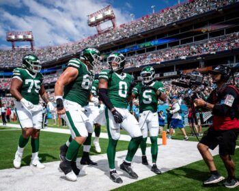 3 Players who led the NY Jets to victory in Week 2 against the Tennessee Titans