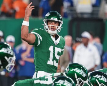 Jets Elevate QB Adrian Martinez Ahead of Vikes Matchup