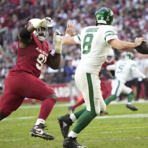 Jets No-Show Against Cardinals in 31-6 Stinker