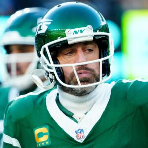 Aaron Rodgers Injures Knee; Ulbrich Expects QB to face Bills